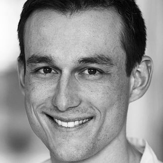 Dr. Simon Schläfer